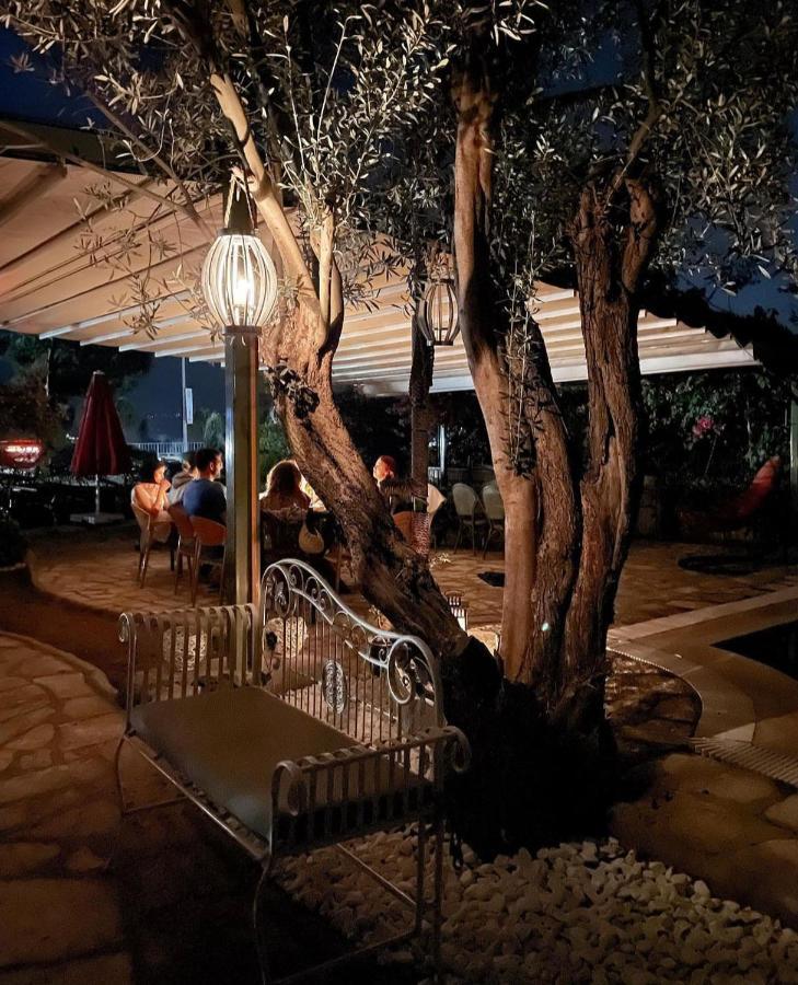 Ata Boutique Hotel Çeşme エクステリア 写真