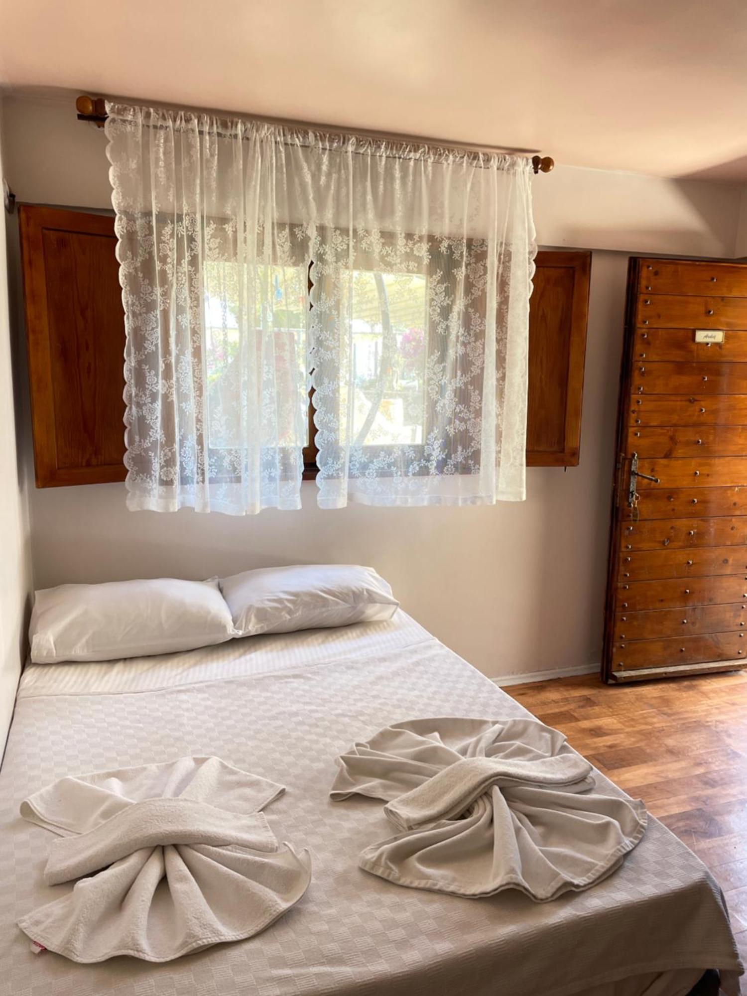 Ata Boutique Hotel Çeşme エクステリア 写真